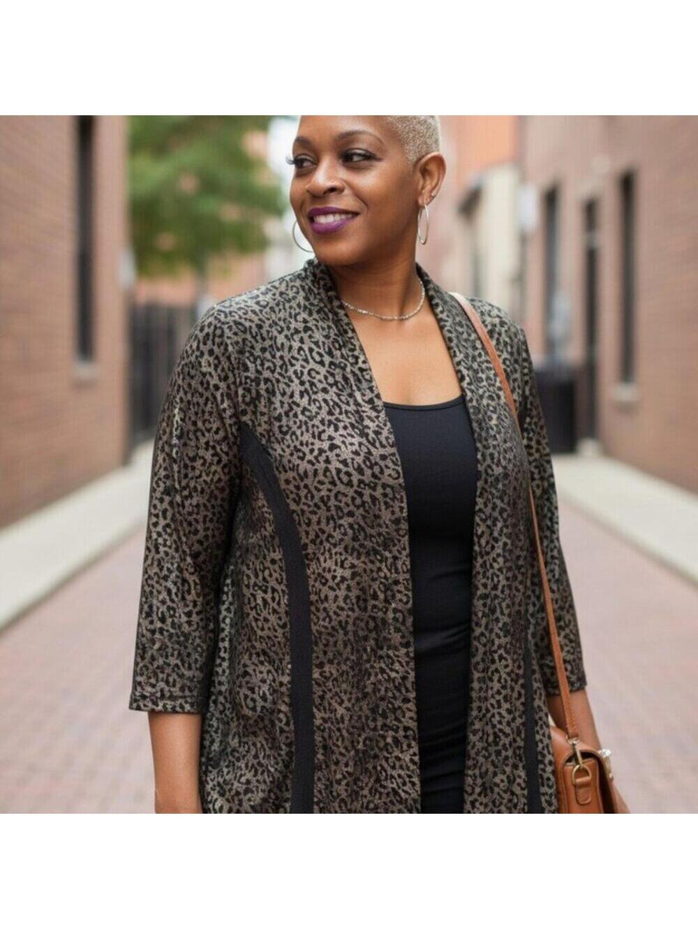 Plus size women’s animal print jacket